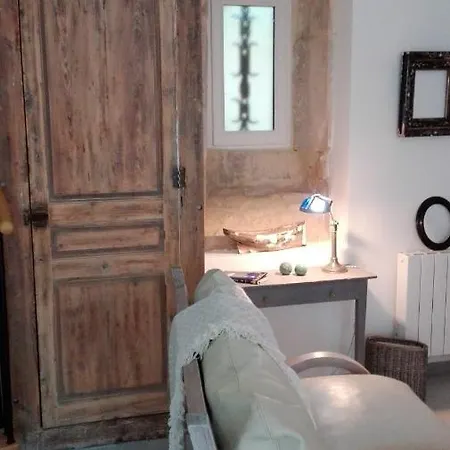 La Malposte Bed and Breakfast 4*