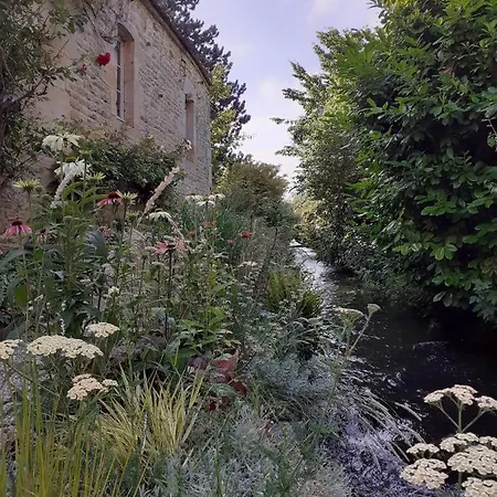 La Malposte 4* Reviers