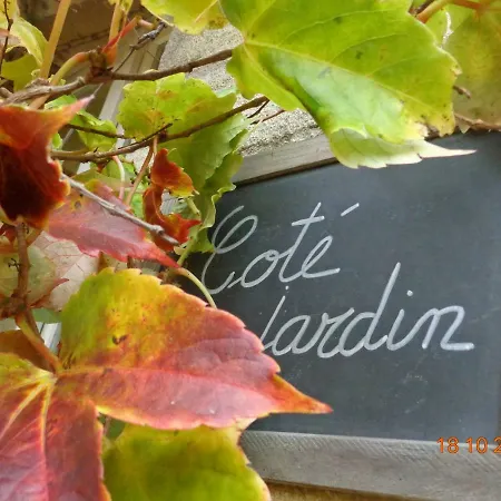 Bed and Breakfast La Malposte Reviers