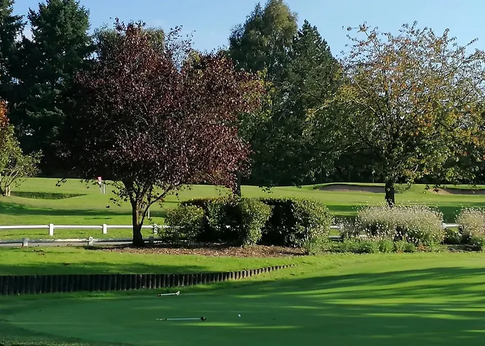 La Malposte Bed & Breakfast Reviers