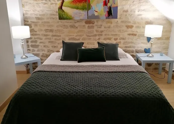 La Malposte Bed & Breakfast 4*