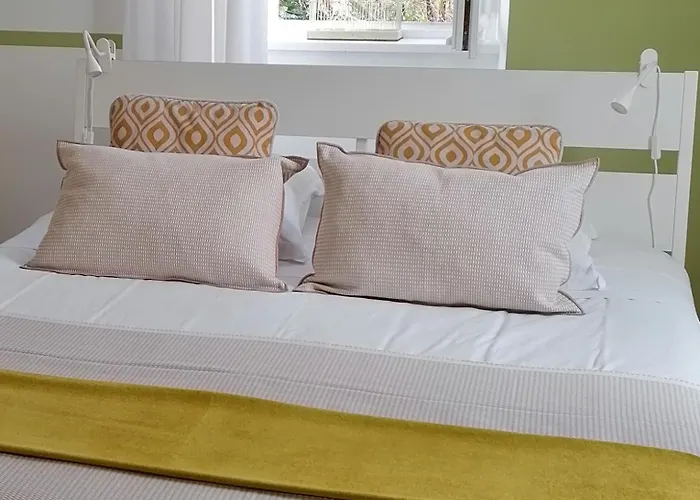 La Malposte Bed & Breakfast 4*